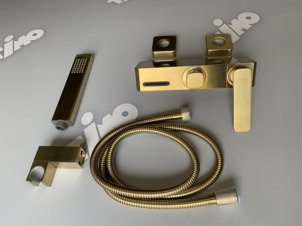 Смесители для ванны и душа Timo Torne 4314/17Y золото матовое